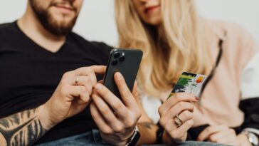 how-to-choose-right-smartphone-buying-guide-2025